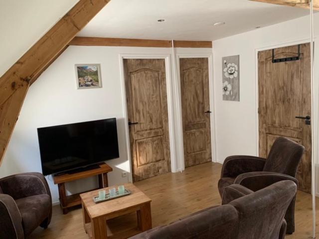 De Oude Hooizolder Apartment Ulrum ภายนอก รูปภาพ